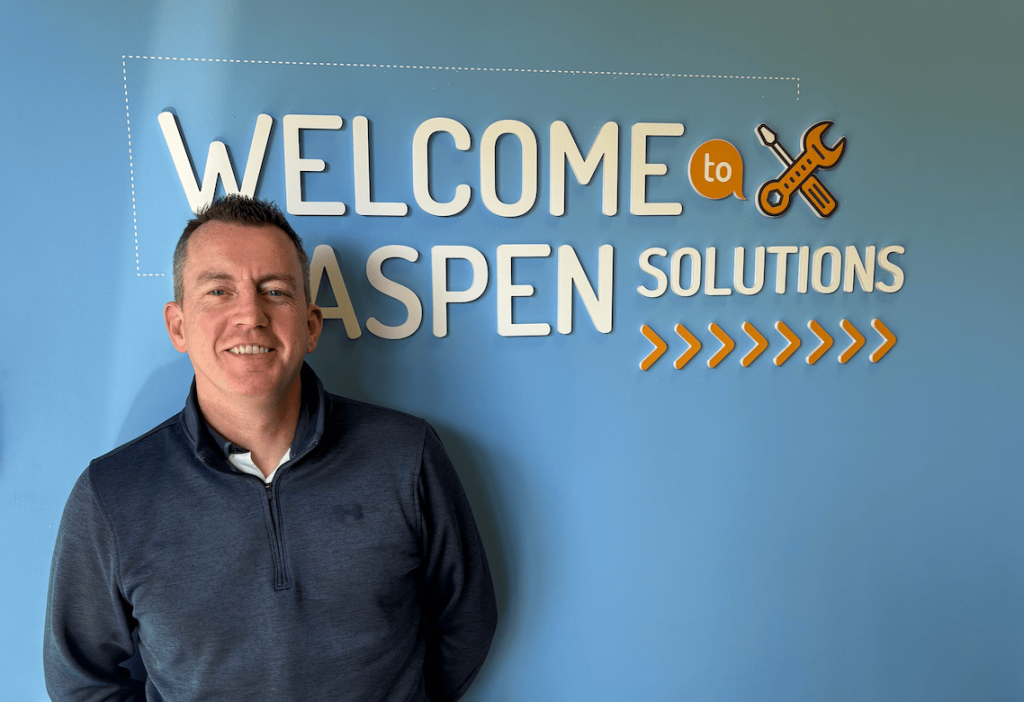 Jamie of Aspen Solutions in Glasgow IT Support office
